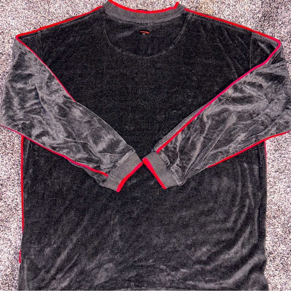 Fubu Vintage Velour Pullover Crewneck Gray W Red Trim Men’s size XL SOFT RETRO